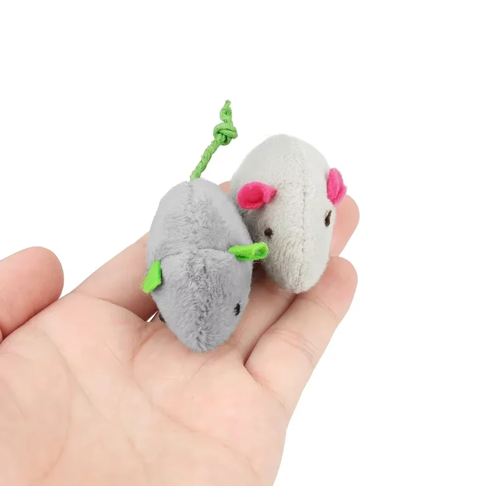 5 Pezzi Giocattoli Interattivi - Catnip Interactive Plush Mouse recensione e prezzo